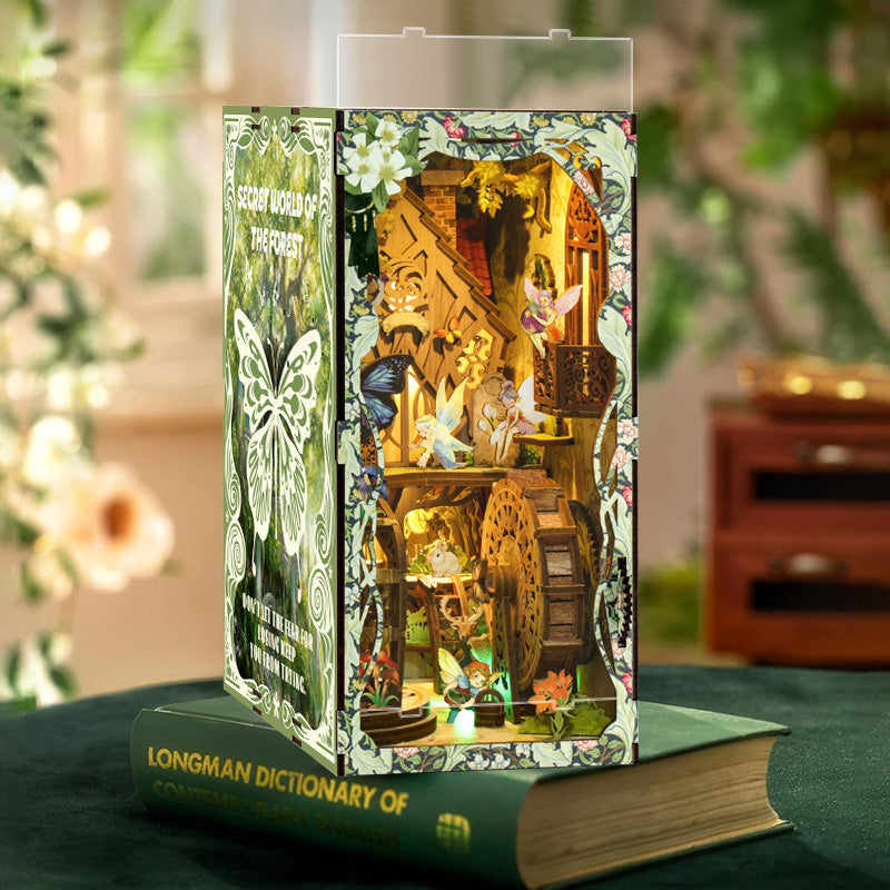 Secret World of the Forest DIY Book Nook Kit| Windsor & Scroll