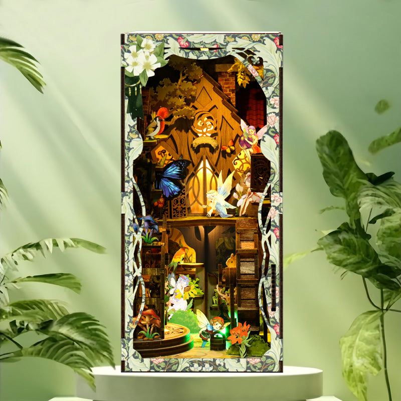 Secret World of the Forest DIY Book Nook Kit| Windsor & Scroll