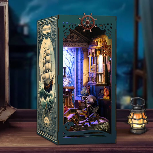 Riddle on the Seabed DIY Book Nook Kit | Windsor & Scroll