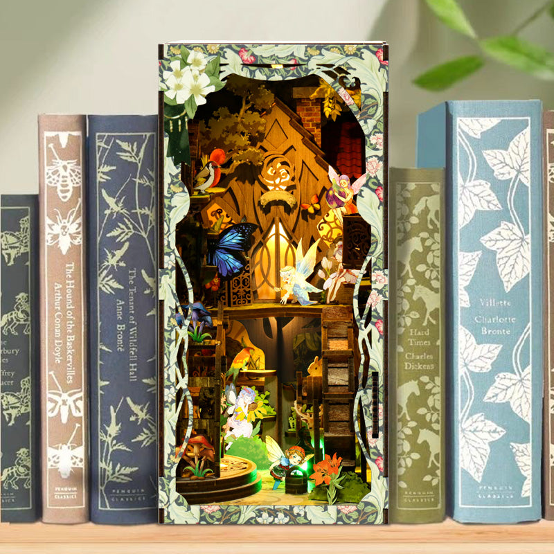 Secret World of the Forest DIY Book Nook Kit| Windsor & Scroll